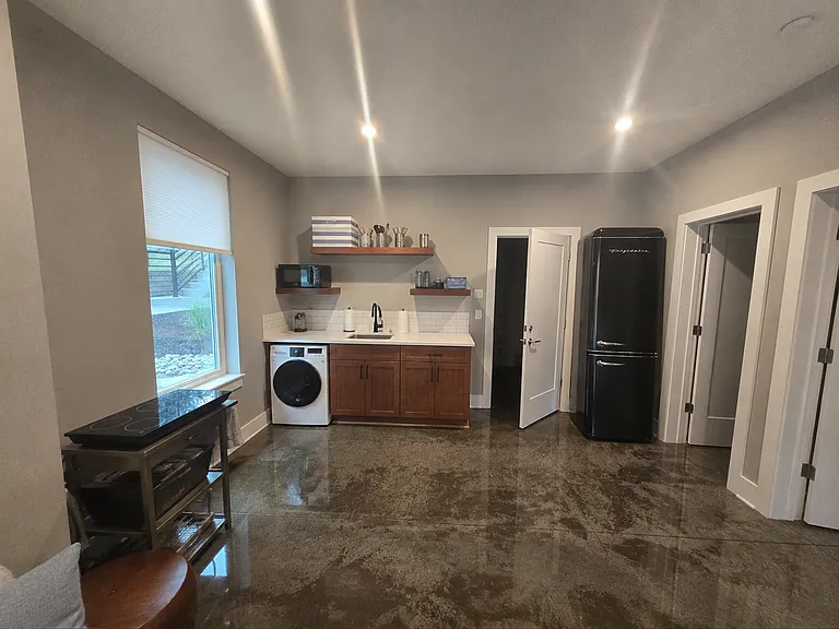 1113 Ozark St #B — Photo 17
