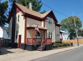 31 Lawrence St, Providence, RI 02909