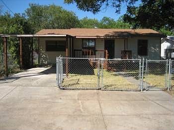 1st image of 515 Lovera Blvd
