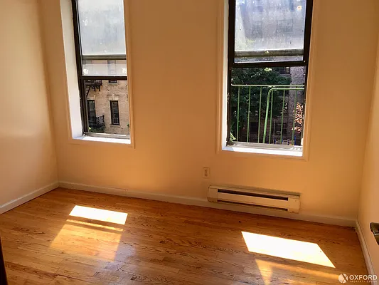 Rented by Oxford Property Group | media 32