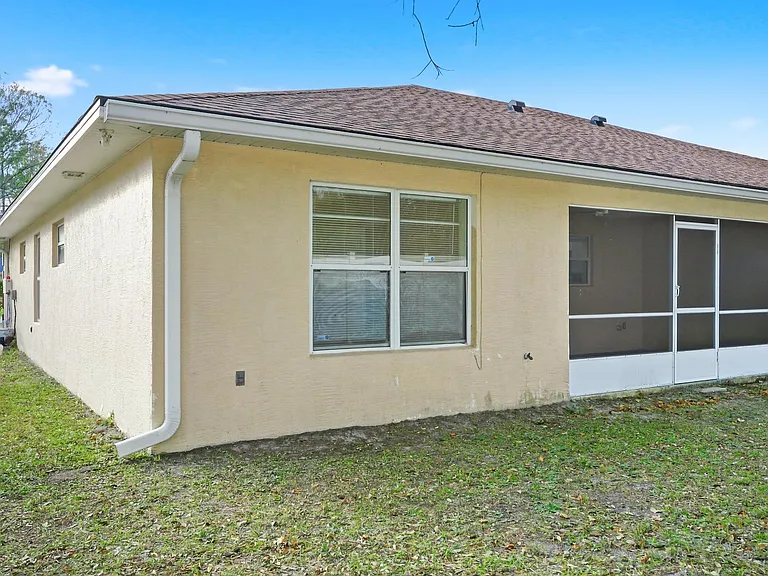 57 Raintree Pl #B — Photo 34