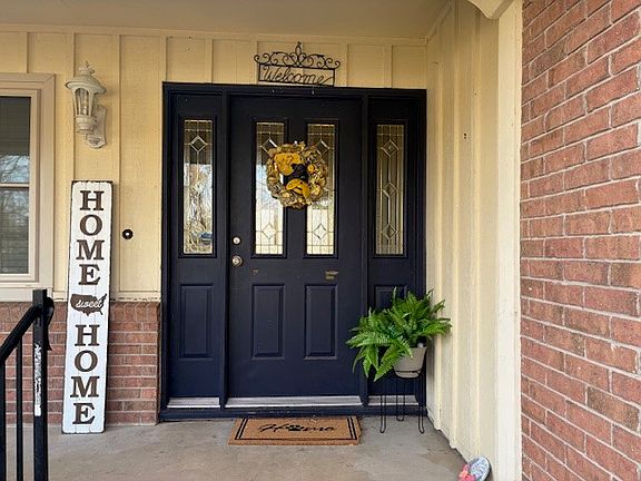 4th image of 1406 Brentwood Dr
