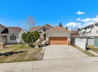 104 SE Arbour Lake Way NW, Calgary, AB T3G3S8