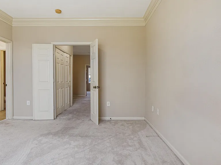 1602 Baldwin Rowe Cir #1602 — Photo 32