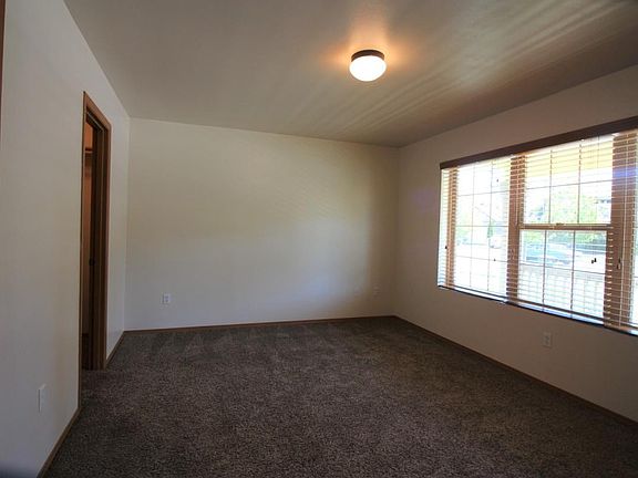 2nd image of 1821 187th Street Ct E