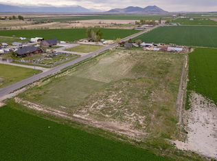 10645 N 10800 W, Tremonton, UT 84337