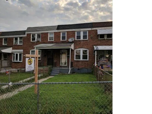 204 W Edgevale Rd, Baltimore, MD 21225