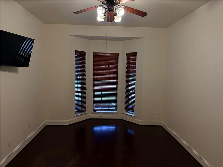 130 E Lasting Spring Cir — Photo 41
