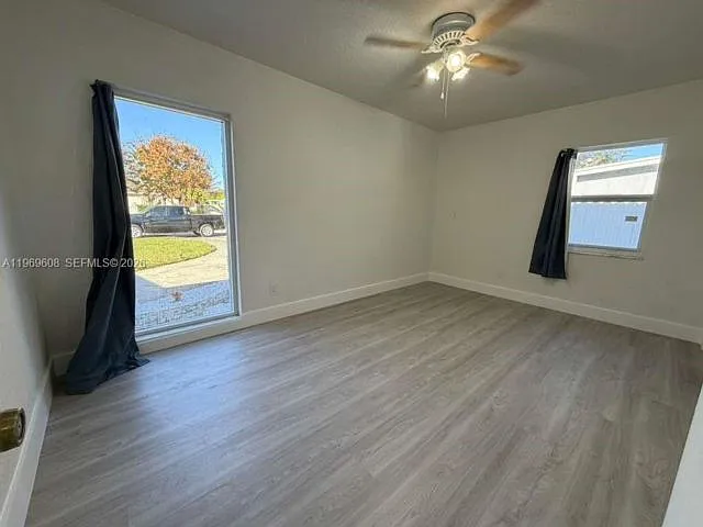 Building Photo - 9240 Nautilus Dr
