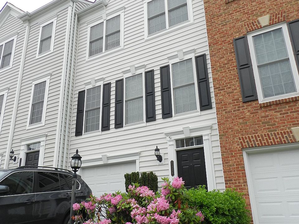 1st image of 2178 Oberlin Dr