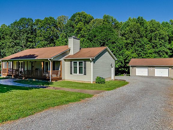 Oversized detached garage