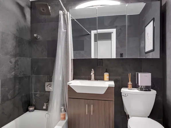 240 East 35th Street image 4 of 6