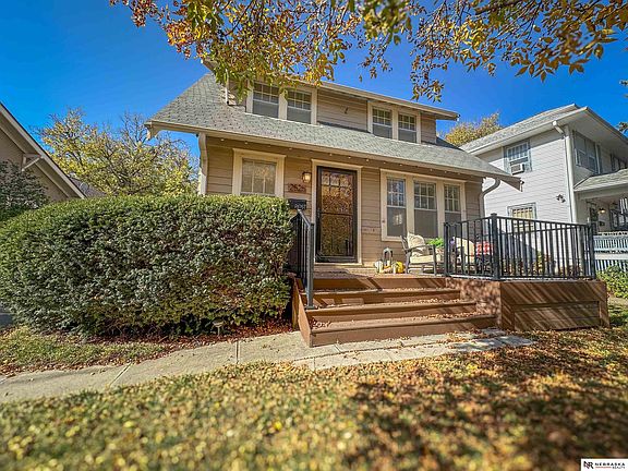 2nd image of 2525 Worthington Ave
