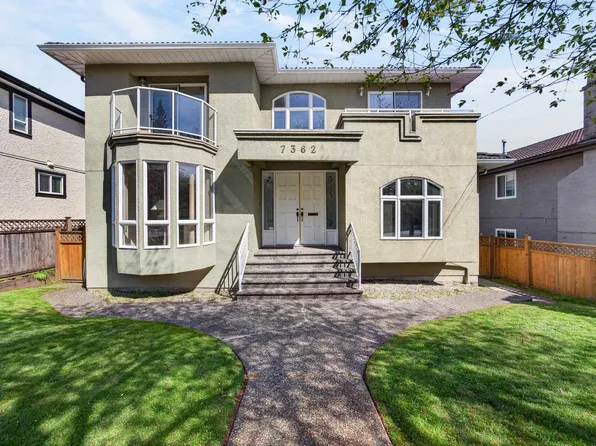 7362 Waverley Ave, Burnaby, BC V5J 4A6