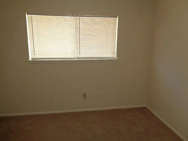 15426 Swan Creek Dr — Photo 11
