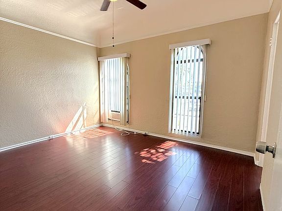 2nd image of 211 W 21st St #211A