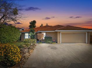 3534 N Saratoga Ave, Fresno, CA