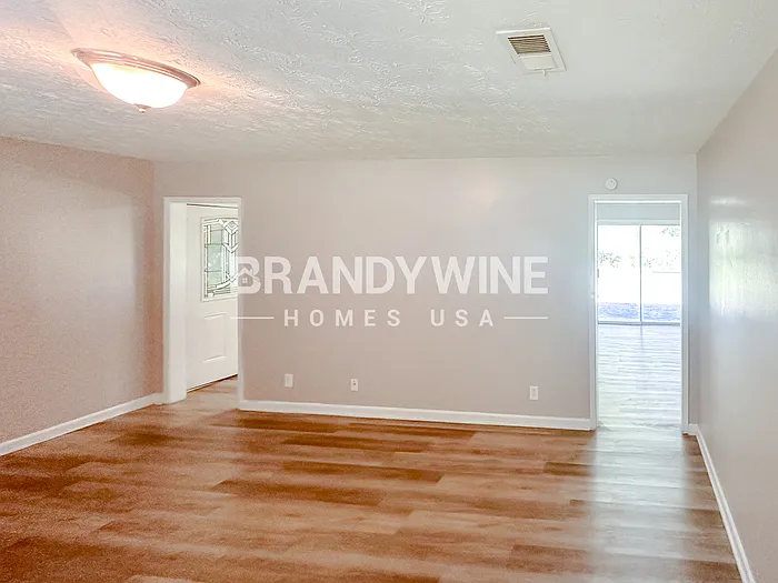 6230 Cedar Wood Dr — Photo 7