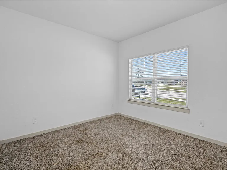 29847 Reagans Ranch Dr — Photo 24