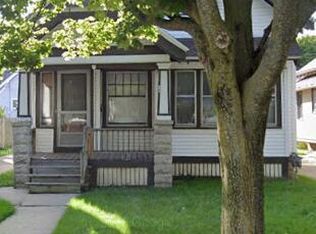 1271 N 44th St, Milwaukee, WI 53208