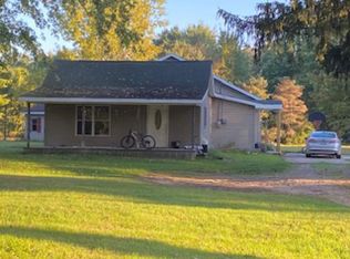 5693 E Deckerville Rd, Deford, MI 48729