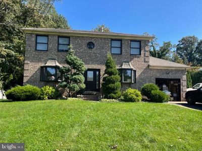 915 Standish Ave, Huntingdon Valley, PA, 19006
