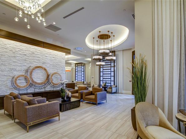 2001 Salzedo St FLOOR 5