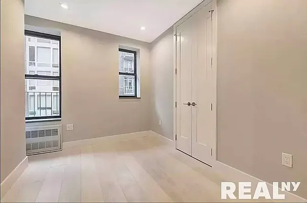 Rented by REAL New York | media 13