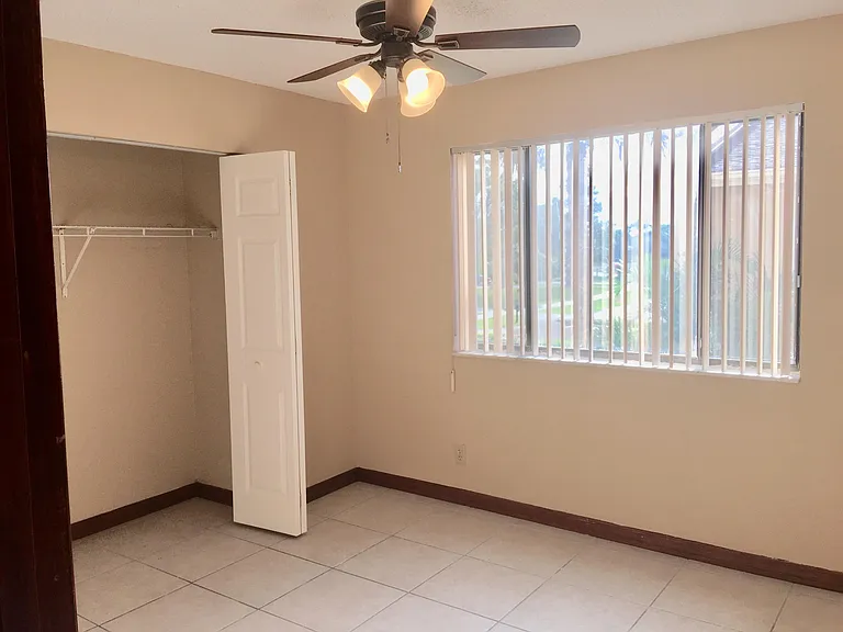 139 Sparrow Dr #1A — Photo 14