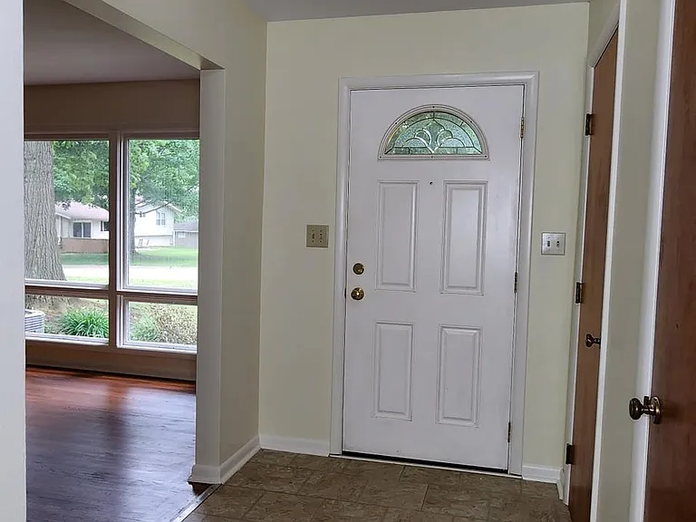3033 Stanley Rd — Photo 4