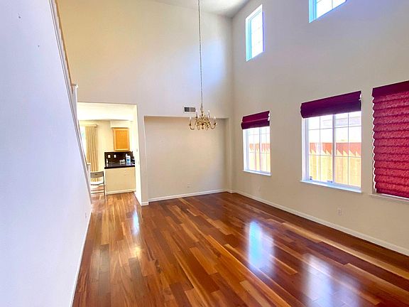 2nd image of 34318 Torrey Pine Ln