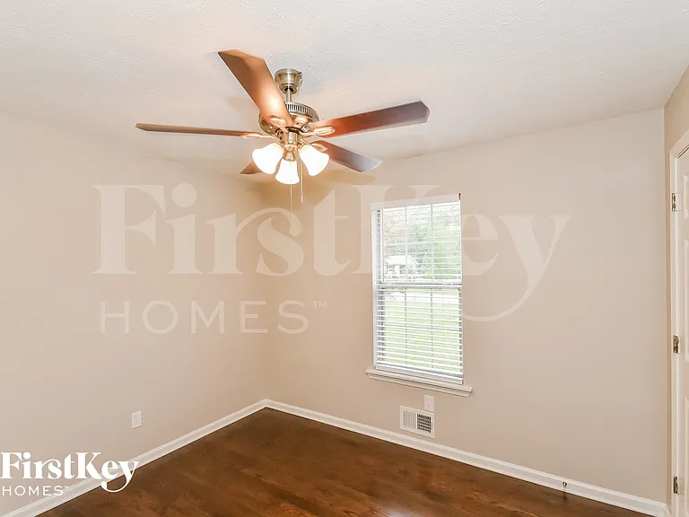 855 Clyde Cole Rd — Photo 10