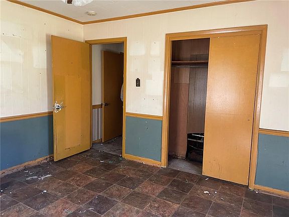 5th image of 560 Keaton Rd