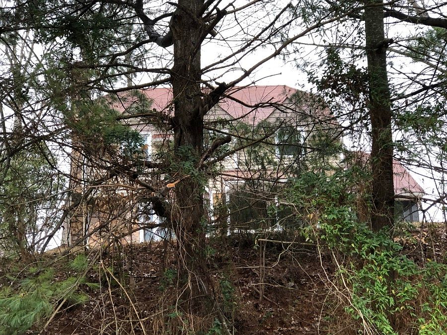 1st image of 2904 Finch Dr