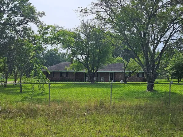 1513 Highway 958, Slaughter, LA 70777