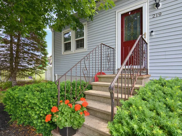 219 Rhode Island Avenue, Manchester, NH 03104