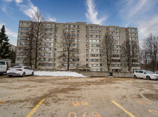 570 Proudfoot Ln #912, London, ON N6H 4Z1