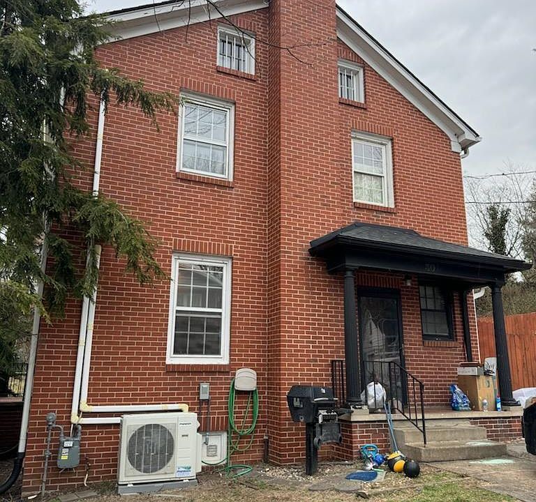 2nd image of 74 Church St