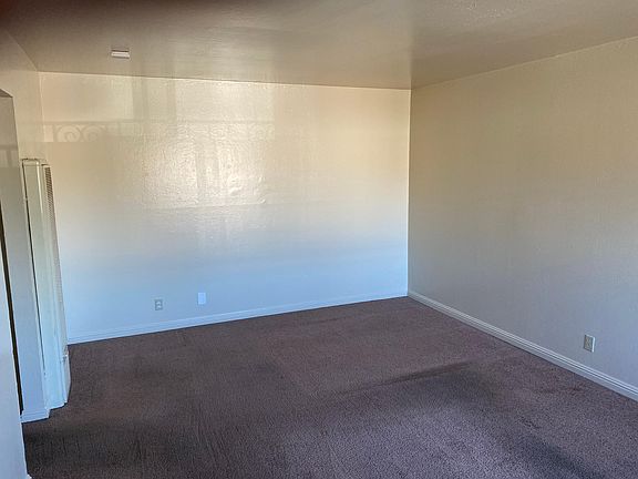 5th image of 905 Northrup St APT 6