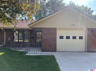 1136 Silver Ridge Rd #22, Lincoln, NE 68510