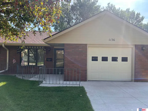 1136 Silver Ridge Rd #22, Lincoln, NE 68510