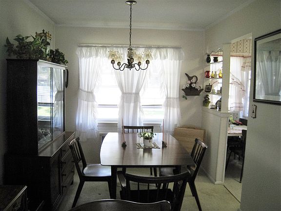 5th image of 26 Marion Pl