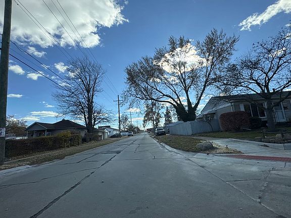 4th image of 34029 Little Mack Ave