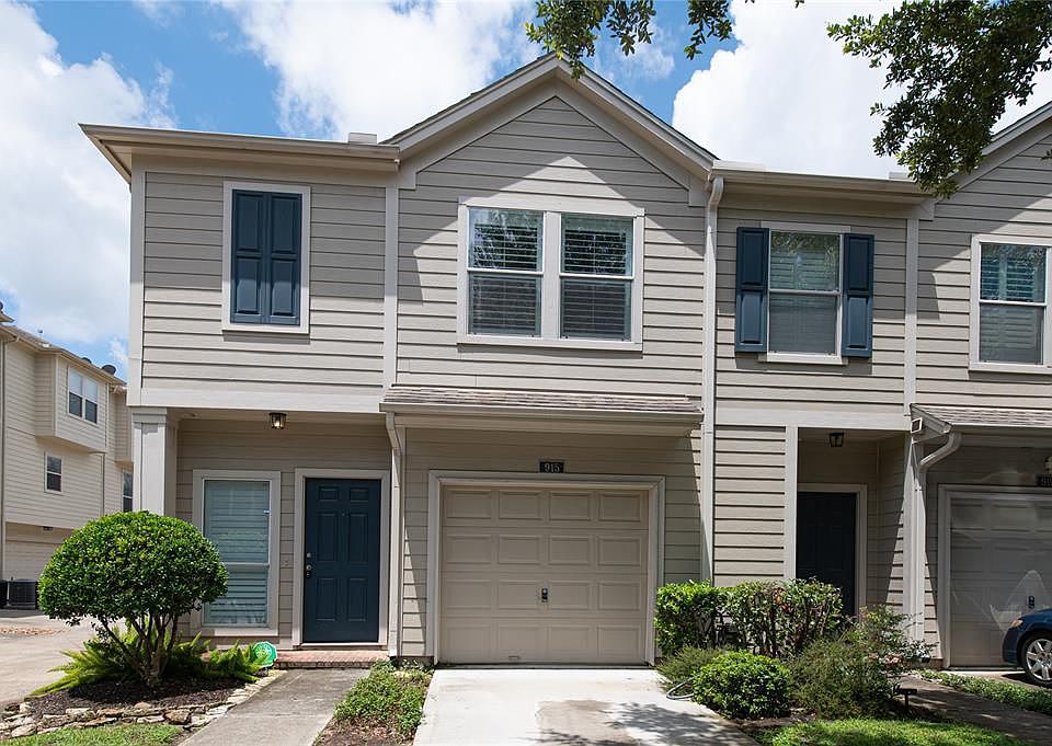 1st image of 915 W Heights Hollow Ln