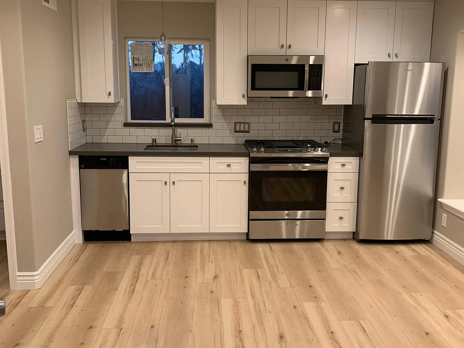 1018 Golden Gate Ave — Photo 3