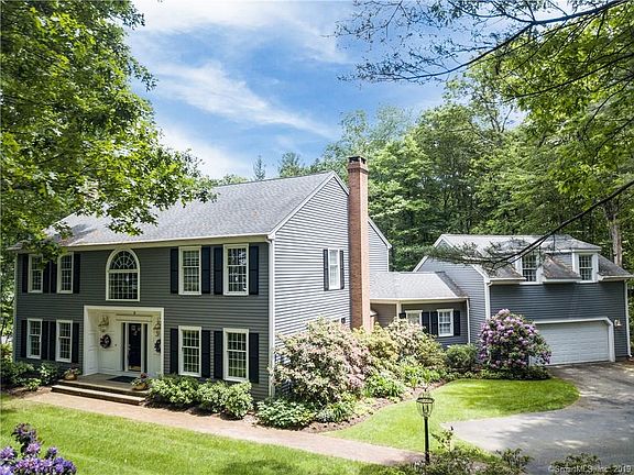 2nd image of 9 Whitehall Pl