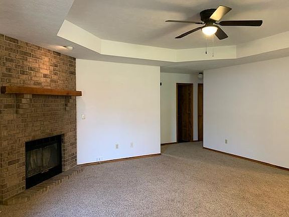 3rd image of 3478 S Parkmont Ct