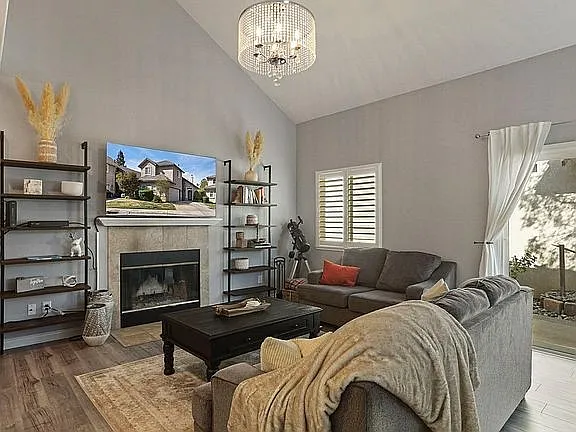 1601 Barkley Ln — Photo 8