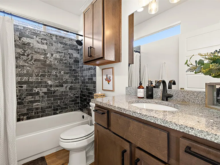 1402 Singleton Ave #B — Photo 14