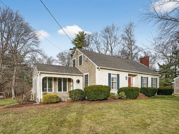 121 South Dr, Bridgewater, MA 02324
